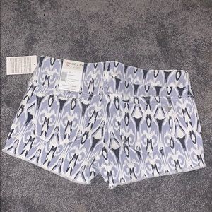Guess shorts